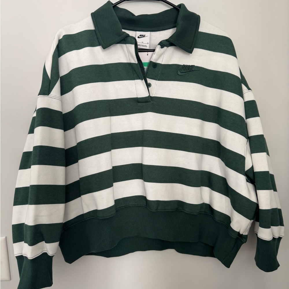 Nike Women's Striped Green and White Cropped Sweater